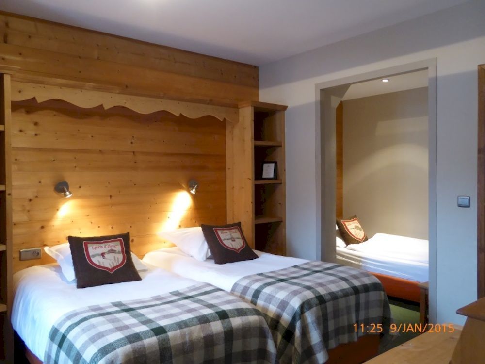 Hotel Restaurant La Couronne Chamonix Exteriör bild